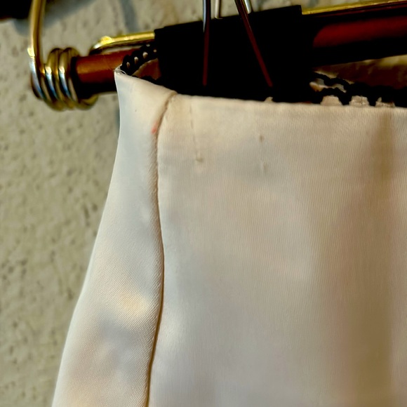 Commense | long cream, maxi skirt, pencil skirt, body con, size small - Picture 5 of 7